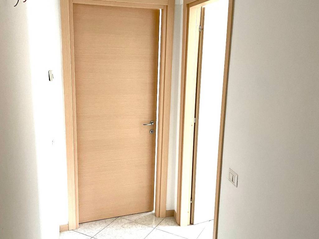 Appartamento a Oggiono in Piazza Alessandro Manzoni - Foto 5