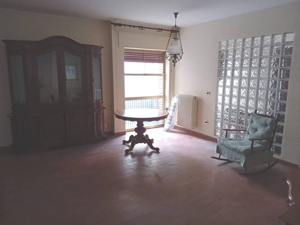 Appartamento a Catanzaro in Vicolo III Raffaelli - Foto 2