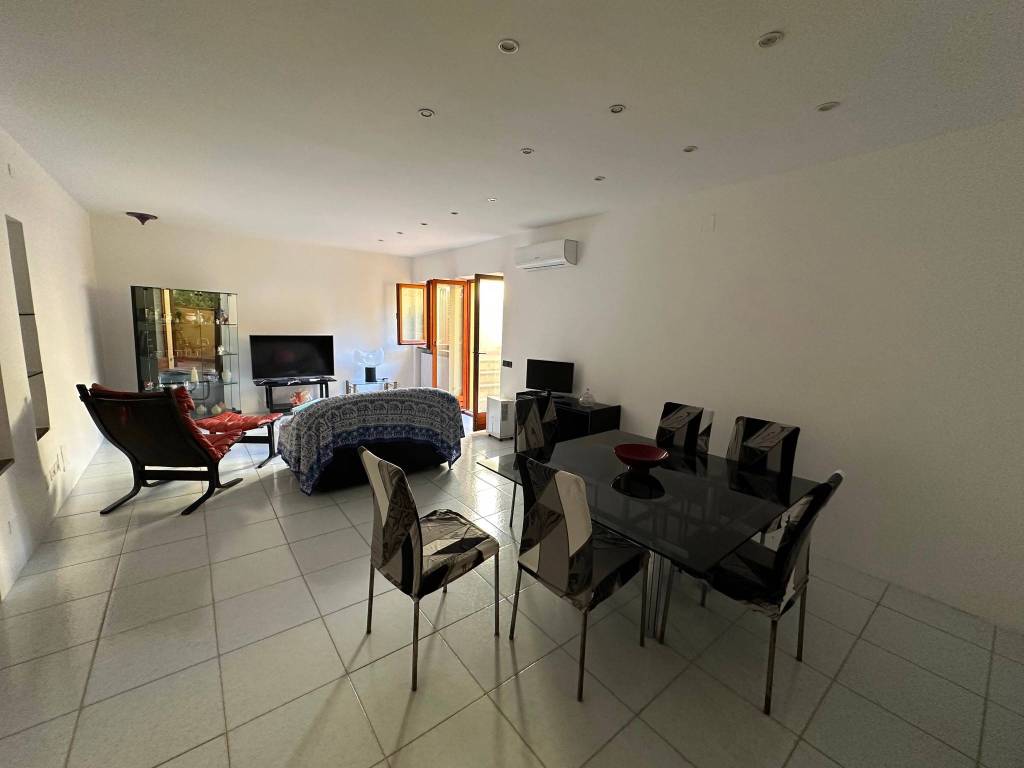 Appartamento a Ancona in Via Candia - Foto 3
