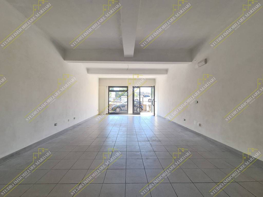 Immobile a Modena in Via Emilia Est, 619 - Foto 3