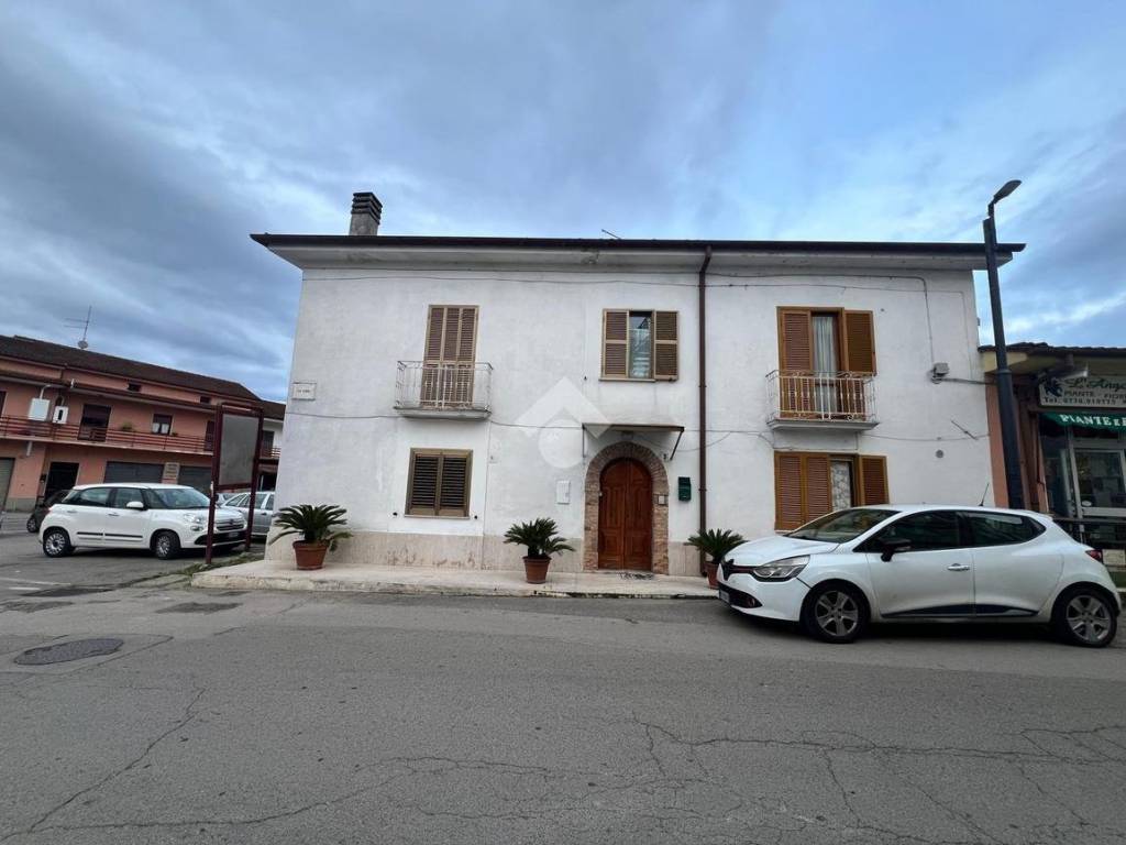 Casa indipendente a San giorgio a liri in Via Roma, 3 - Foto 3