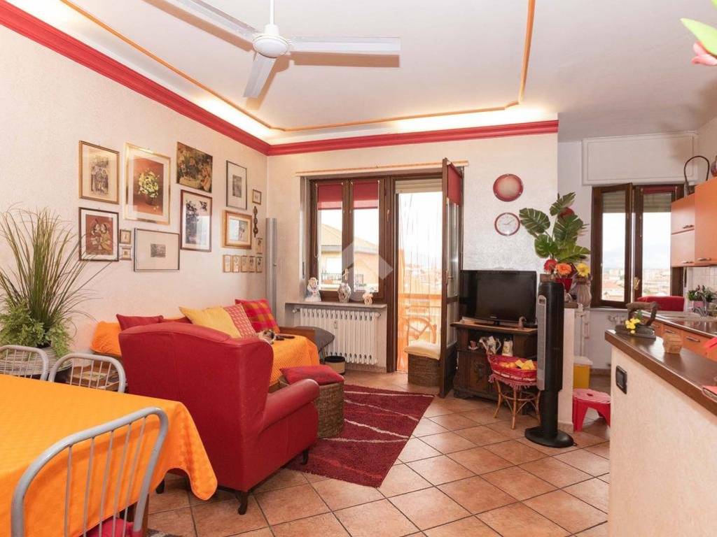 Appartamento a Ciriè in Via gazzera, 5 - Foto 3