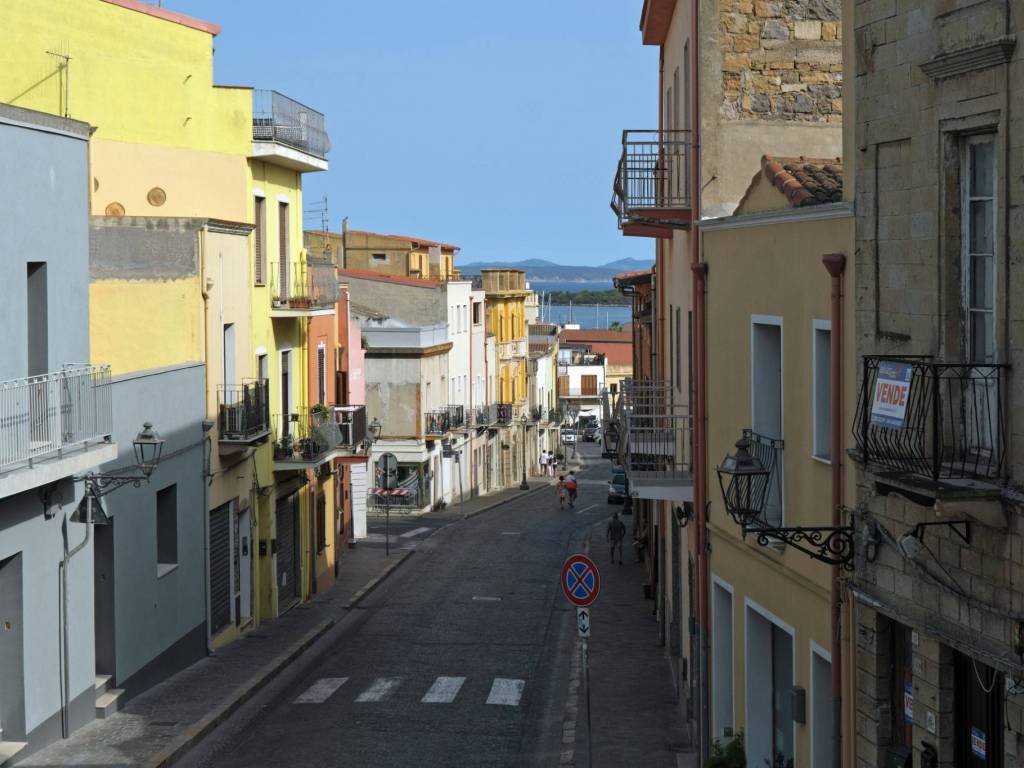 Casa indipendente a Sant'antioco in Via Regina Margherita, 128 - Foto 2