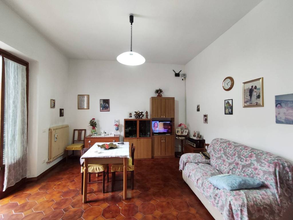 Appartamento a Altopascio in Via Sette Fratelli Cervi - Foto 2