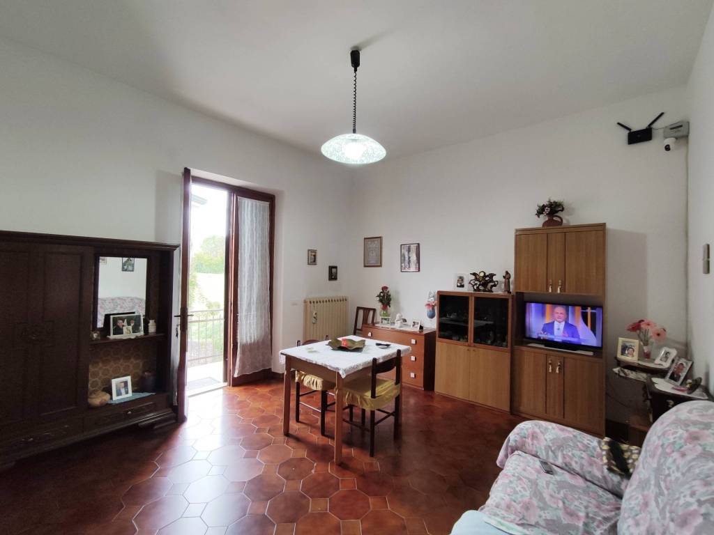 Appartamento a Altopascio in Via Sette Fratelli Cervi - Foto 4