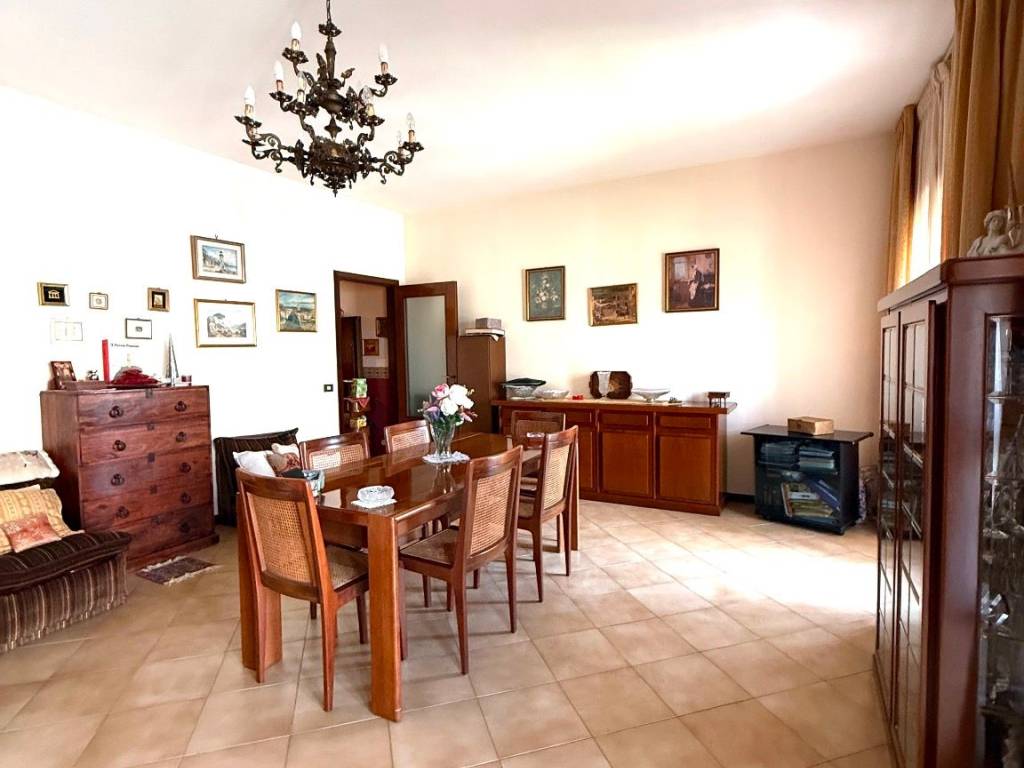 Appartamento a Caserta in Via Francesco Petrarca, 59 - Foto 4