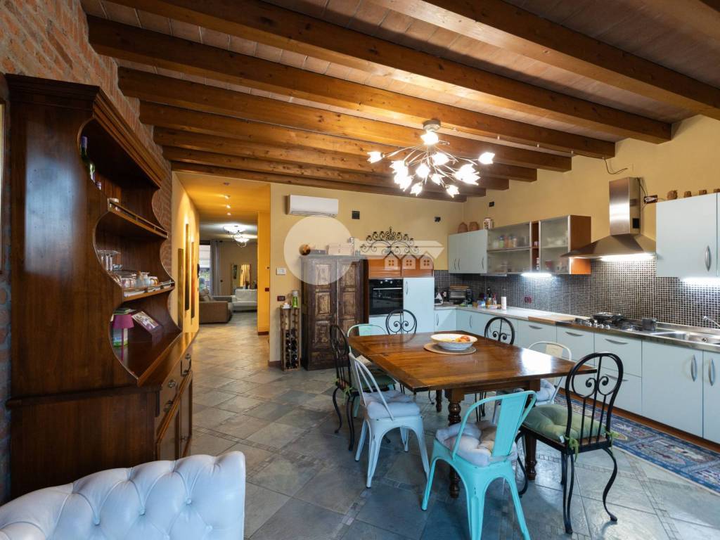 Casa indipendente a Persico dosimo in Via San Pietro, 1 - Foto 3