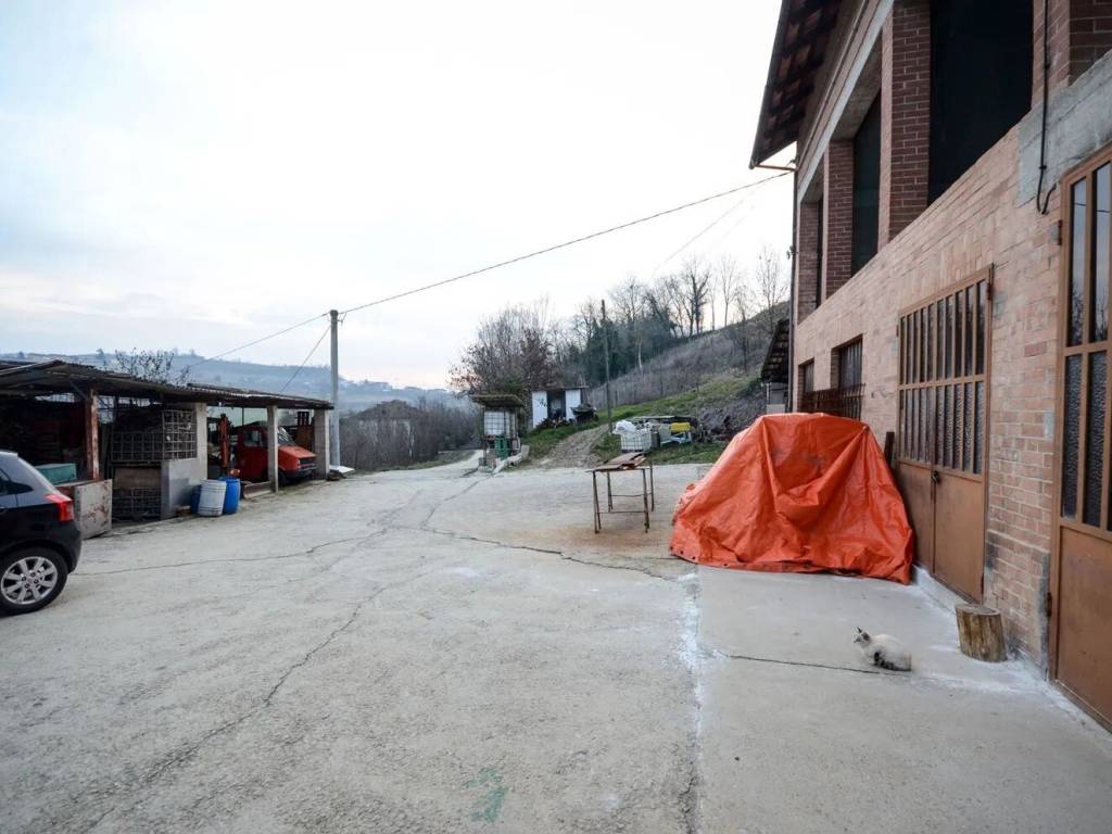 Rustico / casale a Costigliole d'asti in Strada Giacchetti, 3 - Foto 4