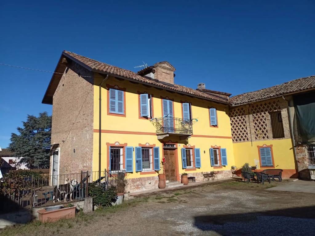 Rustico / casale a Agliano terme in Via Mazzini - Foto 3