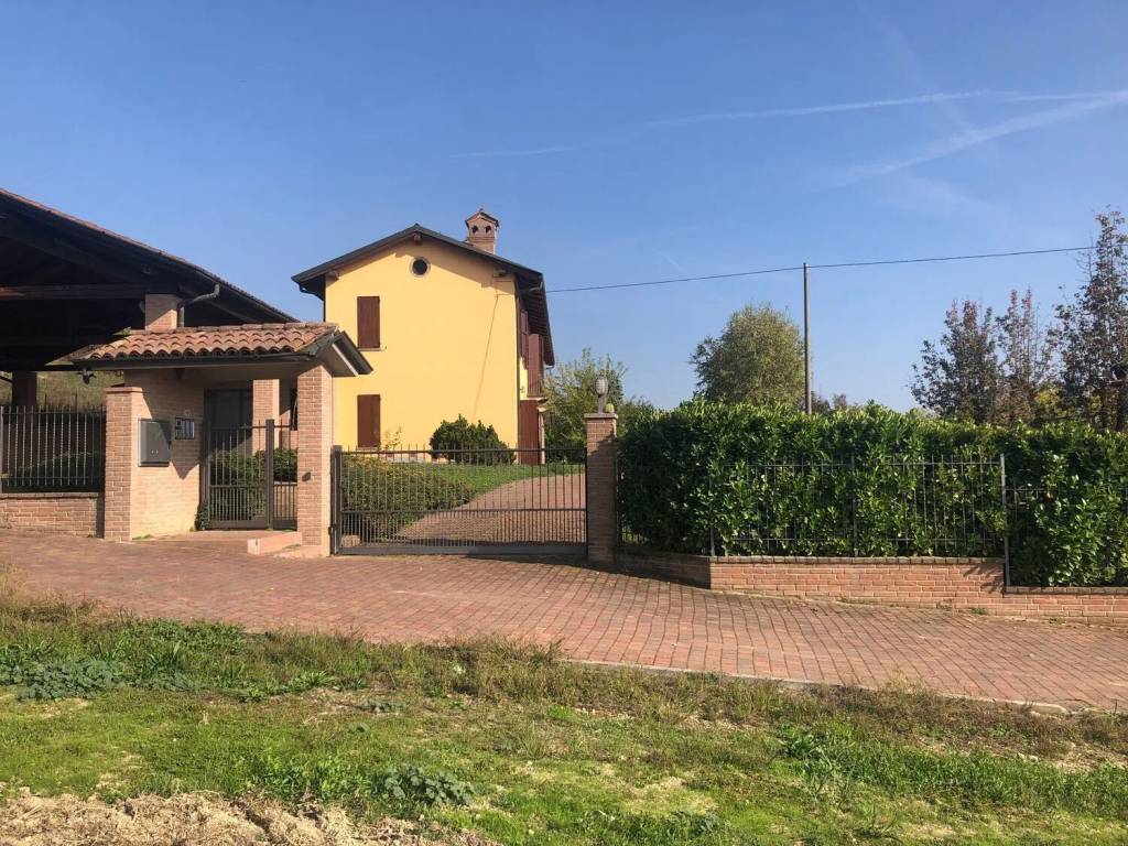 Rustico / casale a Agliano terme in Via Salere - Foto 3