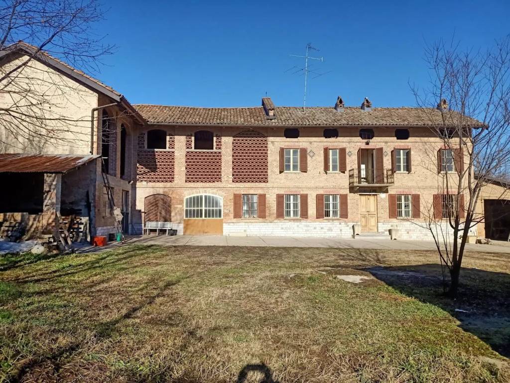 Rustico / casale a Agliano terme in Salere S.N.C. - Foto 4