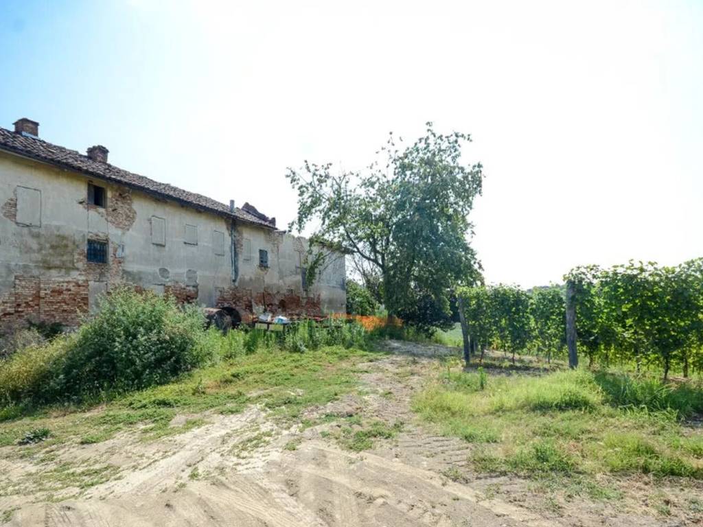 Rustico / casale a Agliano terme in Strada Fornaci Stazione, 15 - Foto 3