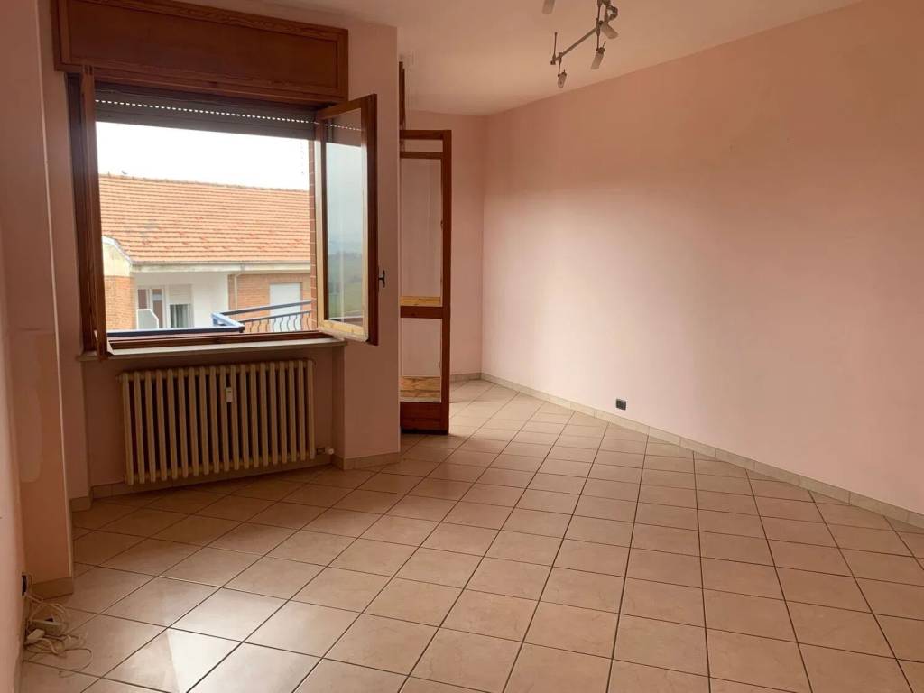 Appartamento a Agliano terme in Via Giuseppe Mazzini - Foto 2