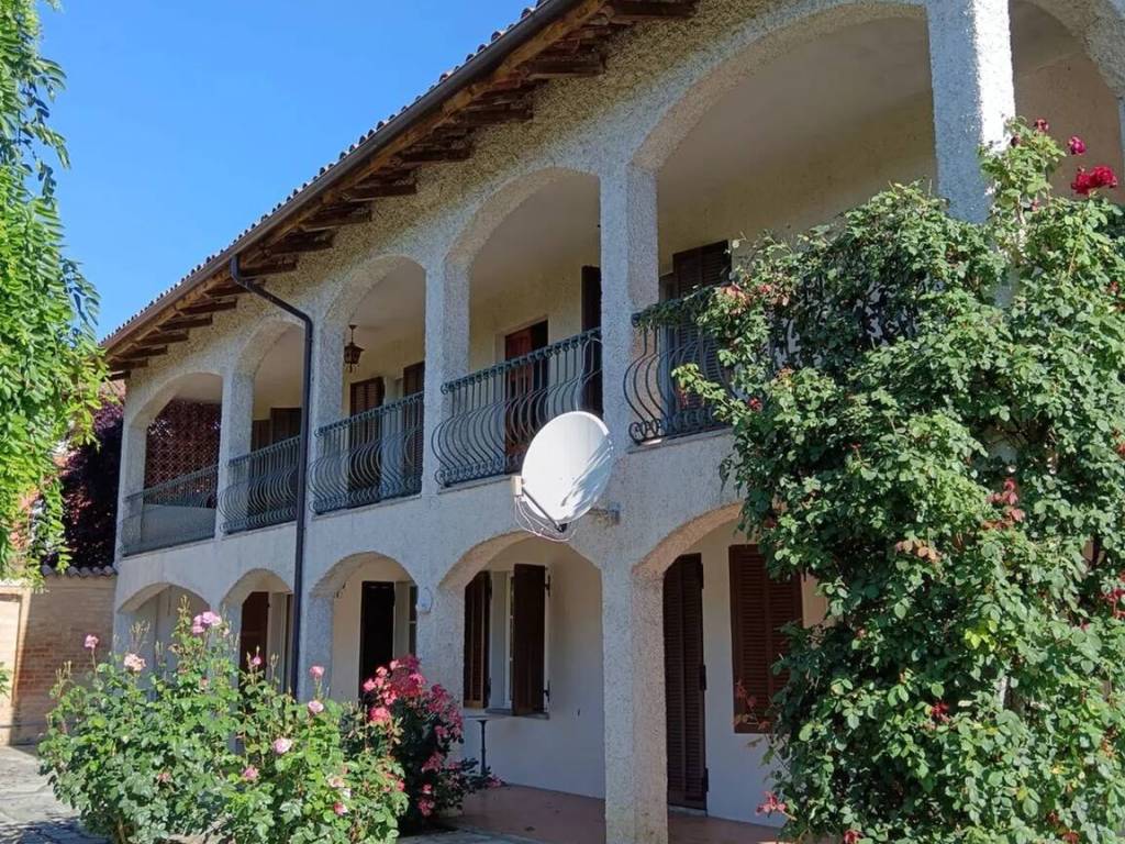 Villa a Belveglio in Via Garibaldi, 1 - Foto 2