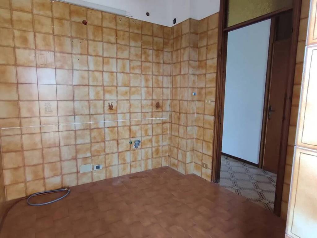 Appartamento a Agliano terme in Piazza Roma, 22 - Foto 5