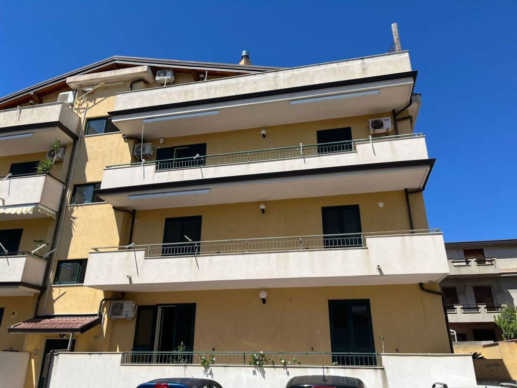 Appartamento a Siderno in Circonvallazione Sud , 15 - Foto 2