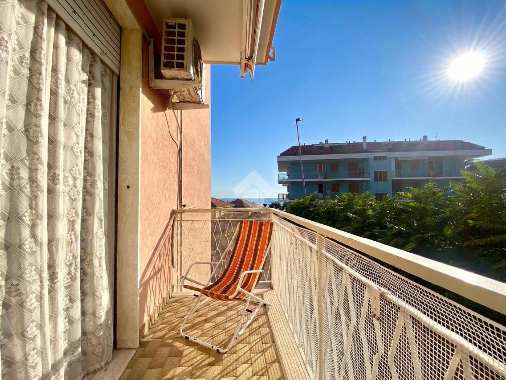 Appartamento a Costarainera in Via piani paorelli, 15 - Foto 3
