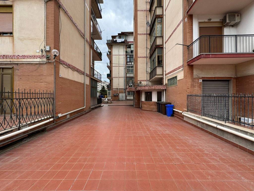 Appartamento a Gravina di catania in Via Madonna di Fatima - Foto 2