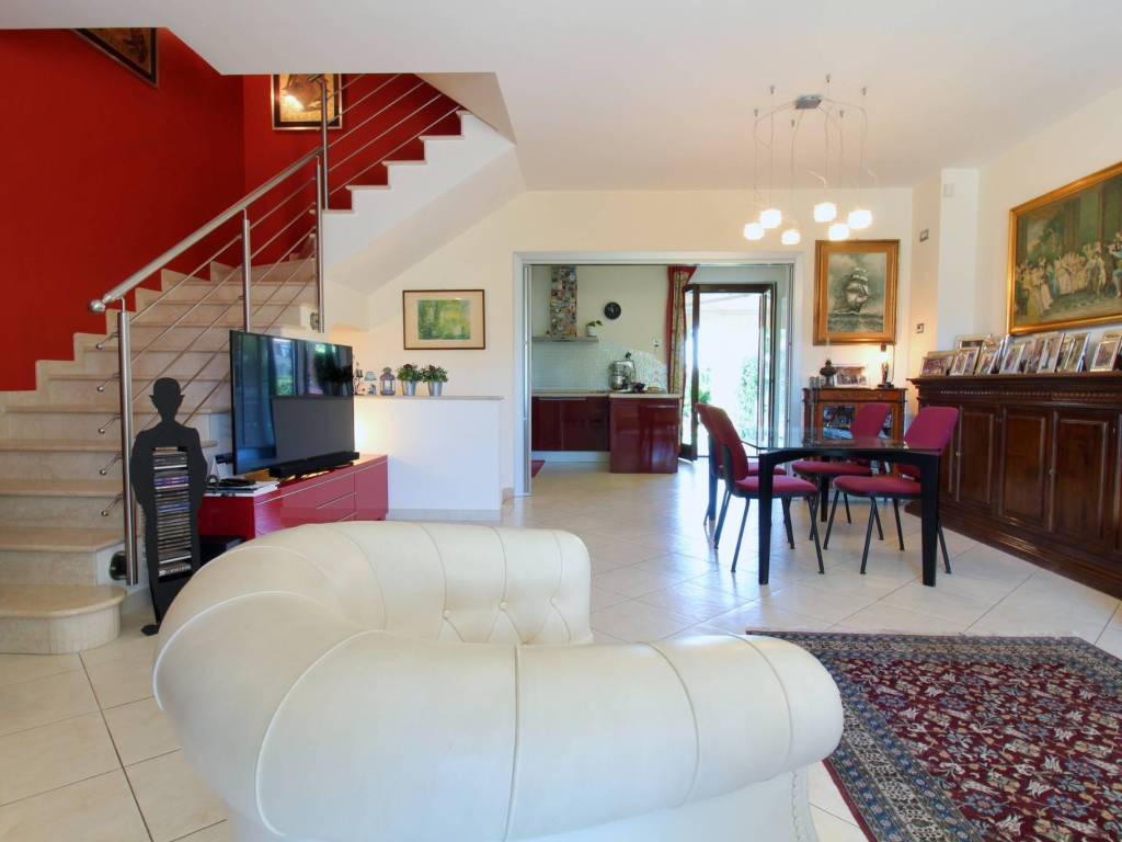 Appartamento a Montecosaro in Via Fratelli Rosselli, 72 - Foto 2