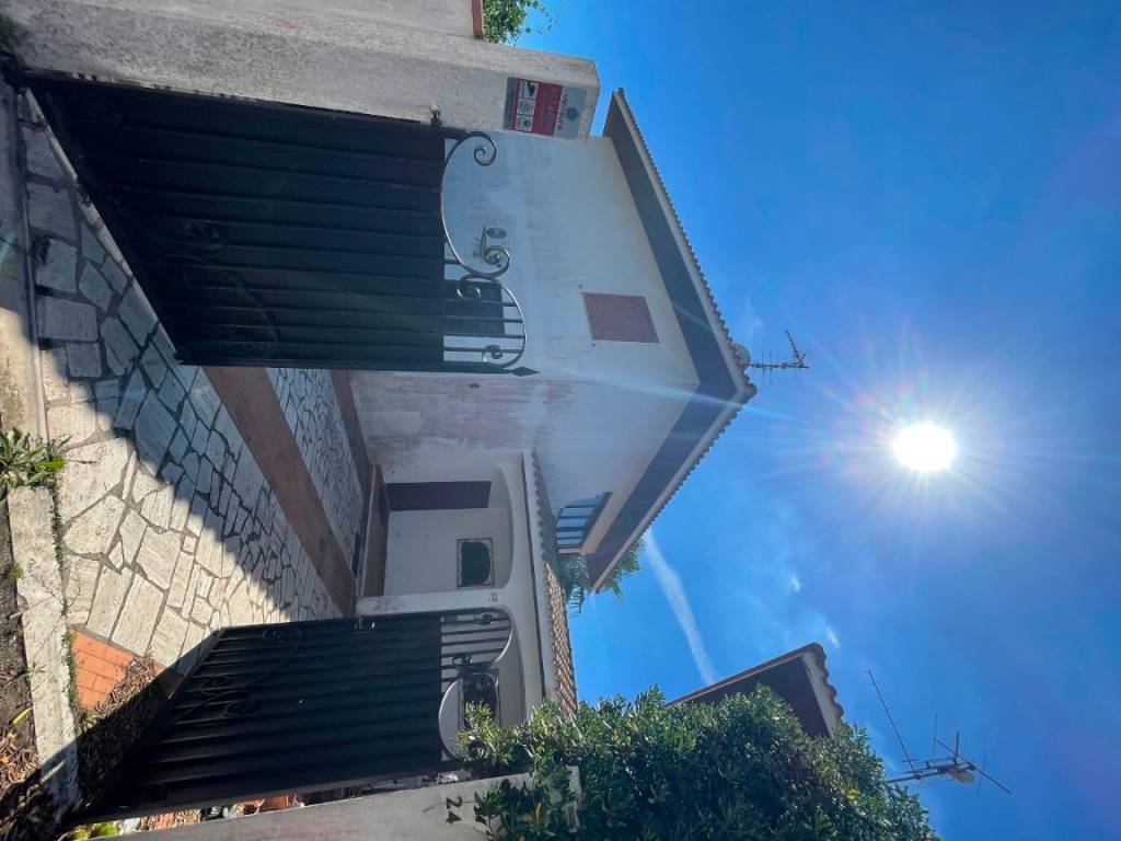 Villa a San felice circeo in Via Giuseppe Verdi - Foto 2