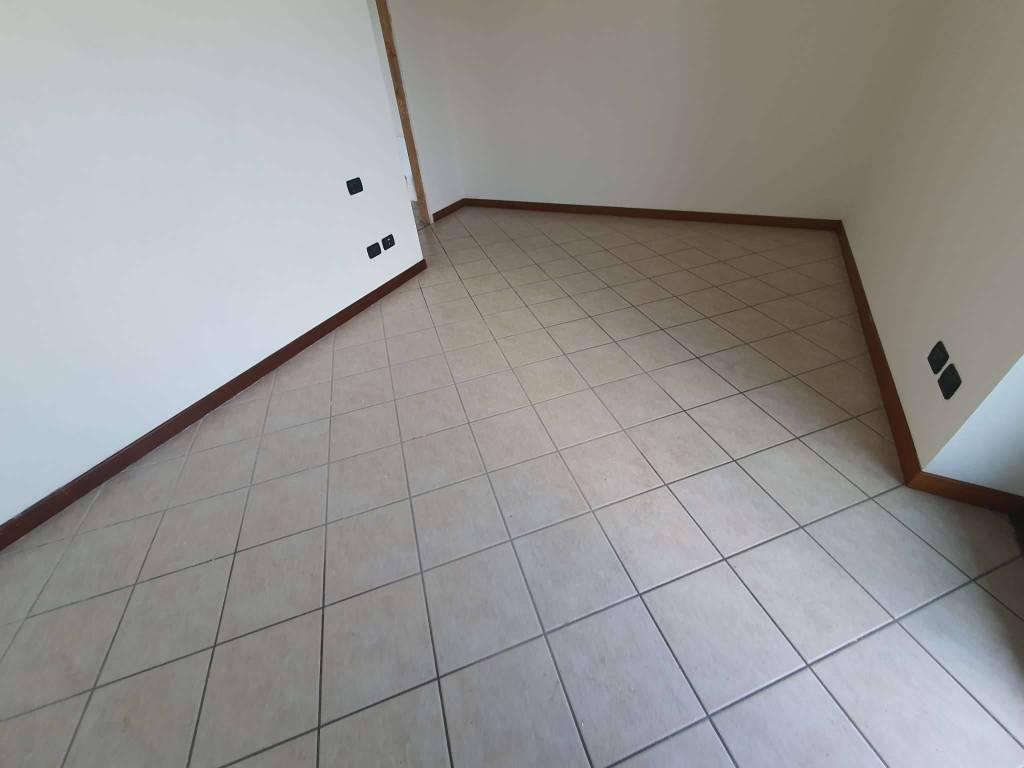 Appartamento a Lodi in viale Piave - Foto 5