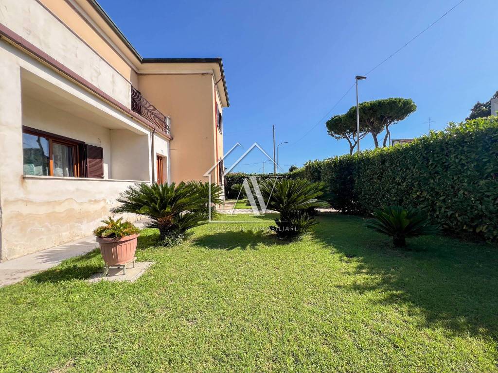 Villa a Alfonsine in Corso Giuseppe Garibaldi, 64 - Foto 3