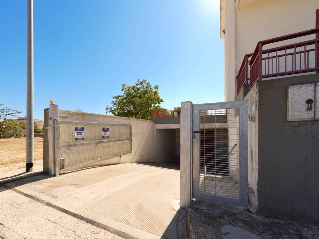 Box / garage a Palo del colle in Via Romagna , 21 - Foto 4