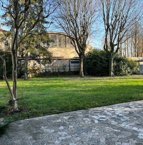 Terreno a Cremona in Via Mantova, 141 - Foto 2