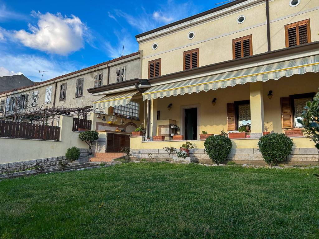 Villetta a schiera a Trieste in Via Marcello Dudovich, 21 - Foto 5