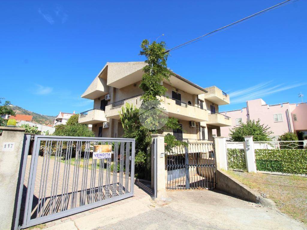 Villa a Montepaone in viale delle Regioni - Foto 2