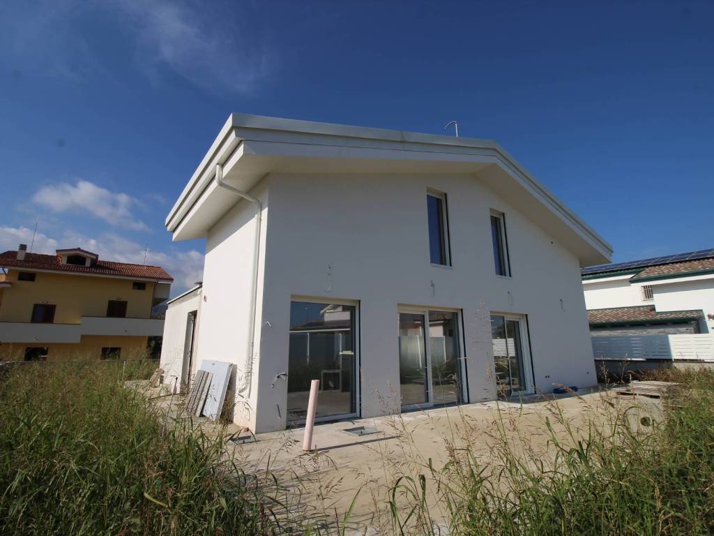 Villa a Davoli in via Alessandro Voci, 7 - Foto 2