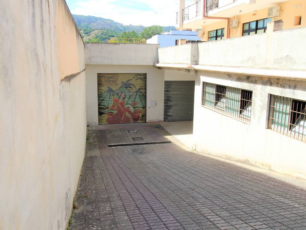Immobile a Montepaone in via Nazionale - Foto 5