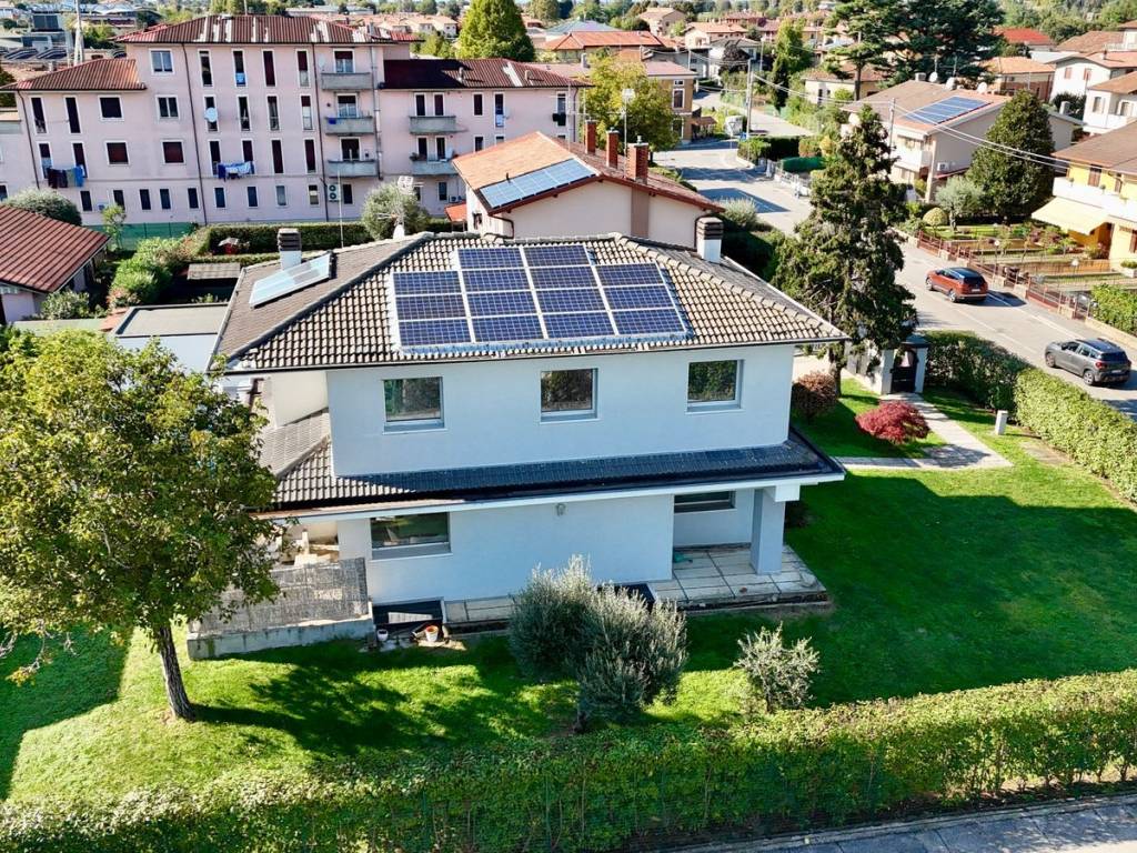 Villa a Chiari in Via Antonio Gramsci - Foto 5