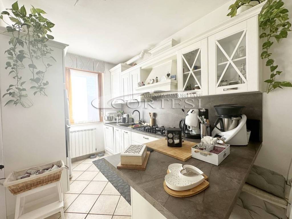 Appartamento a Città di castello in Via dei Pini - Foto 2