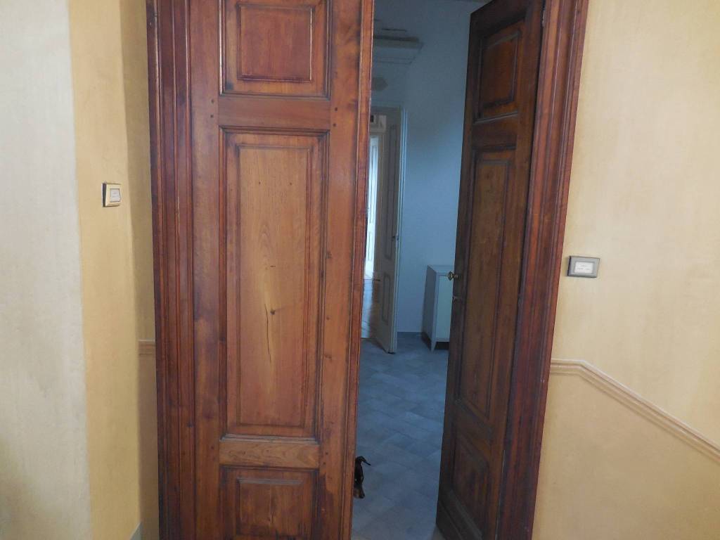 Appartamento a Chieri in Via Cesare Balbo - Foto 2