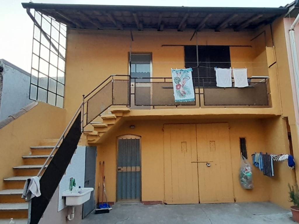 Casa indipendente a Pieve porto morone - Foto 2