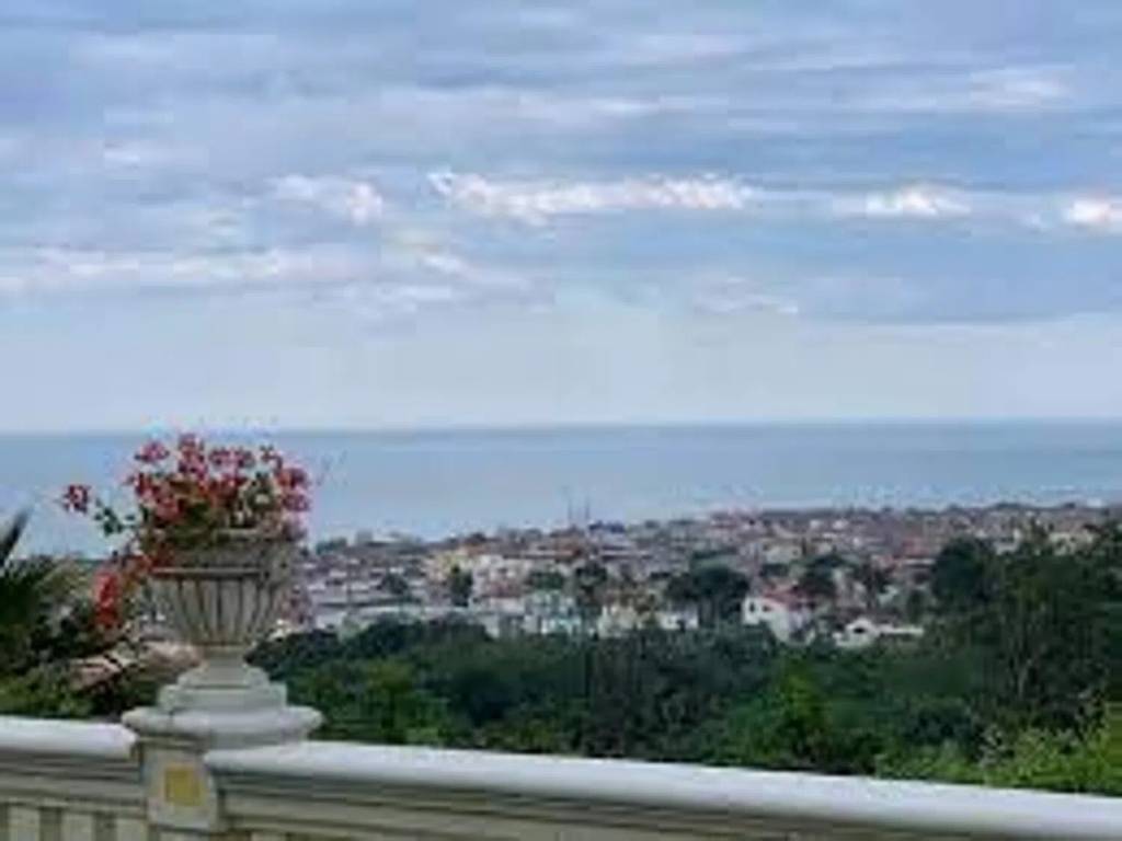 Palazzo / stabile a Francavilla al mare in Viale Monte Velino - Foto 4