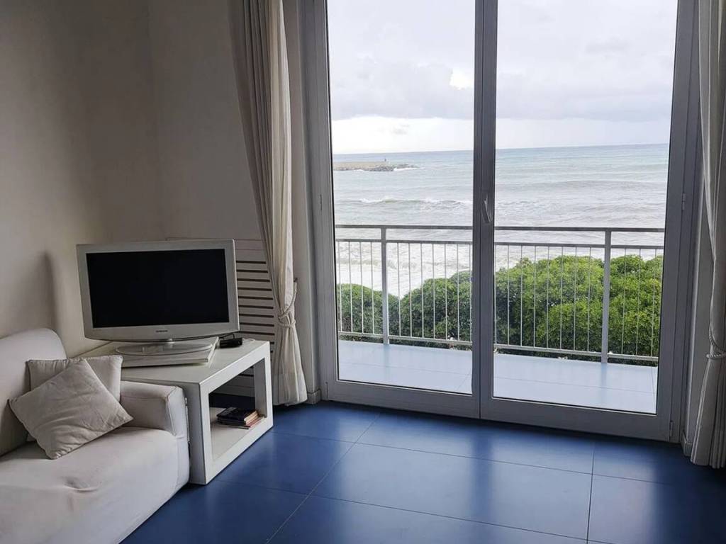 Appartamento a Chiavari in Corso Valparaiso, 60 - Foto 4