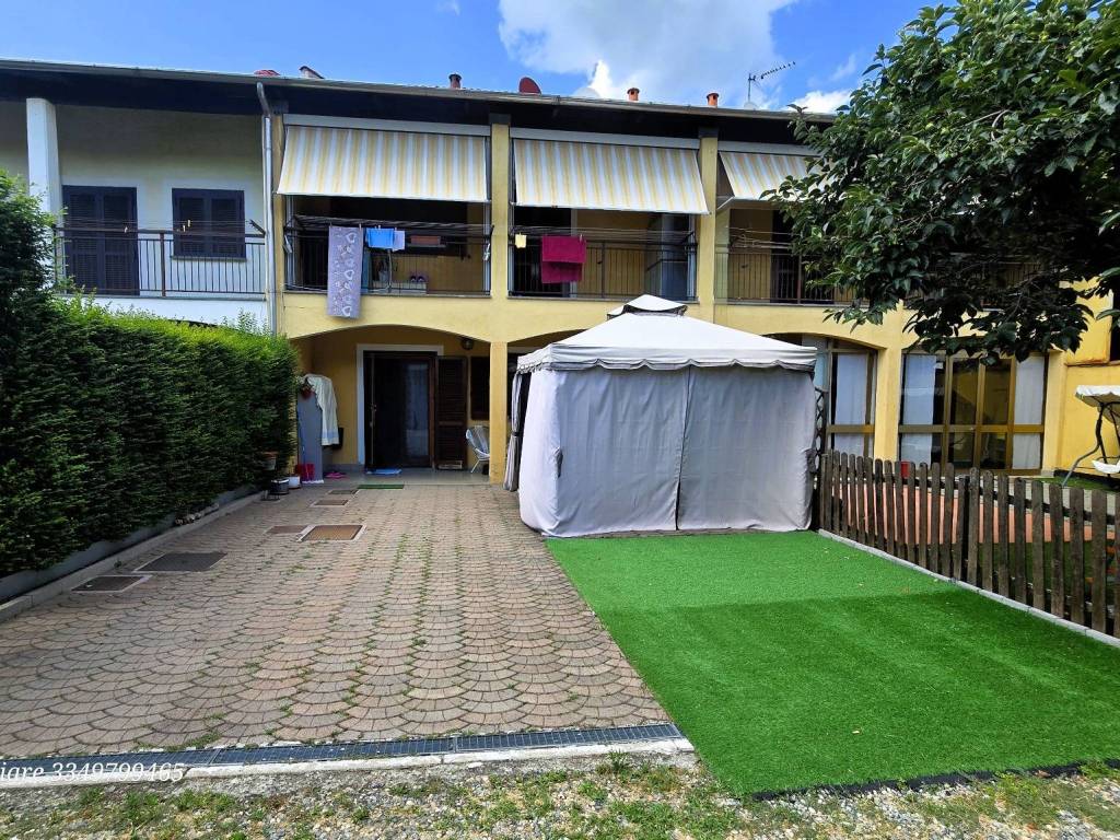 Casa indipendente a Caselle torinese in Via Monache, 24 - Foto 2