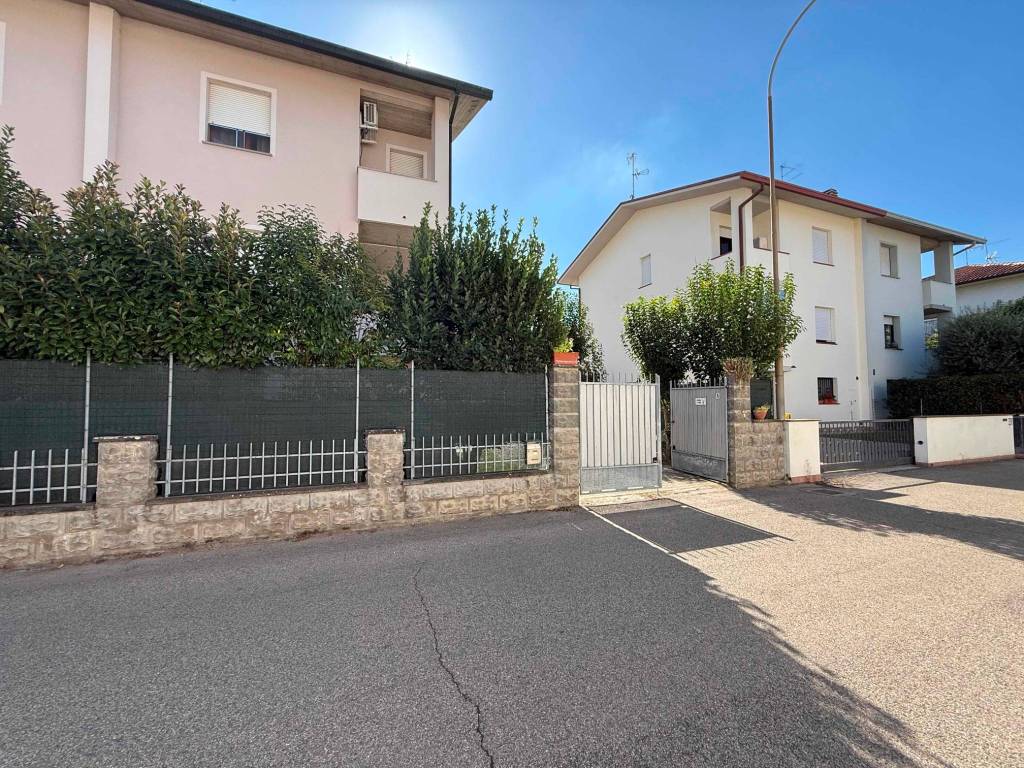 Villa a Alfonsine in Via Bruno Buozzi, 5 - Foto 4