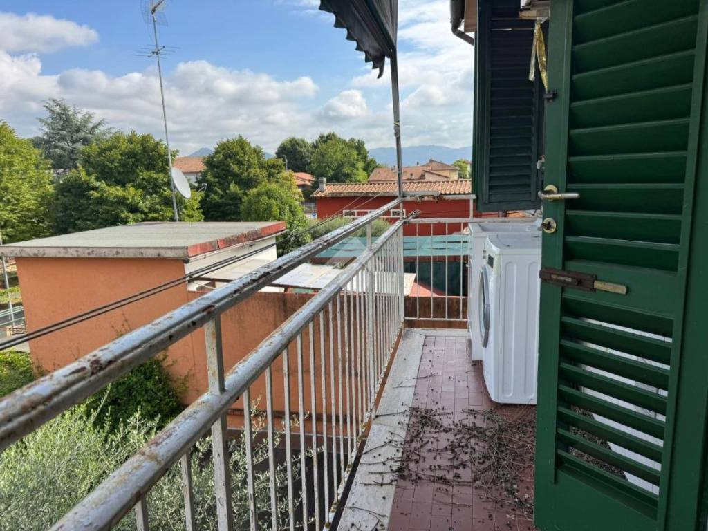 Appartamento a Buggiano in Via Camillo Benso Cavour - Foto 5