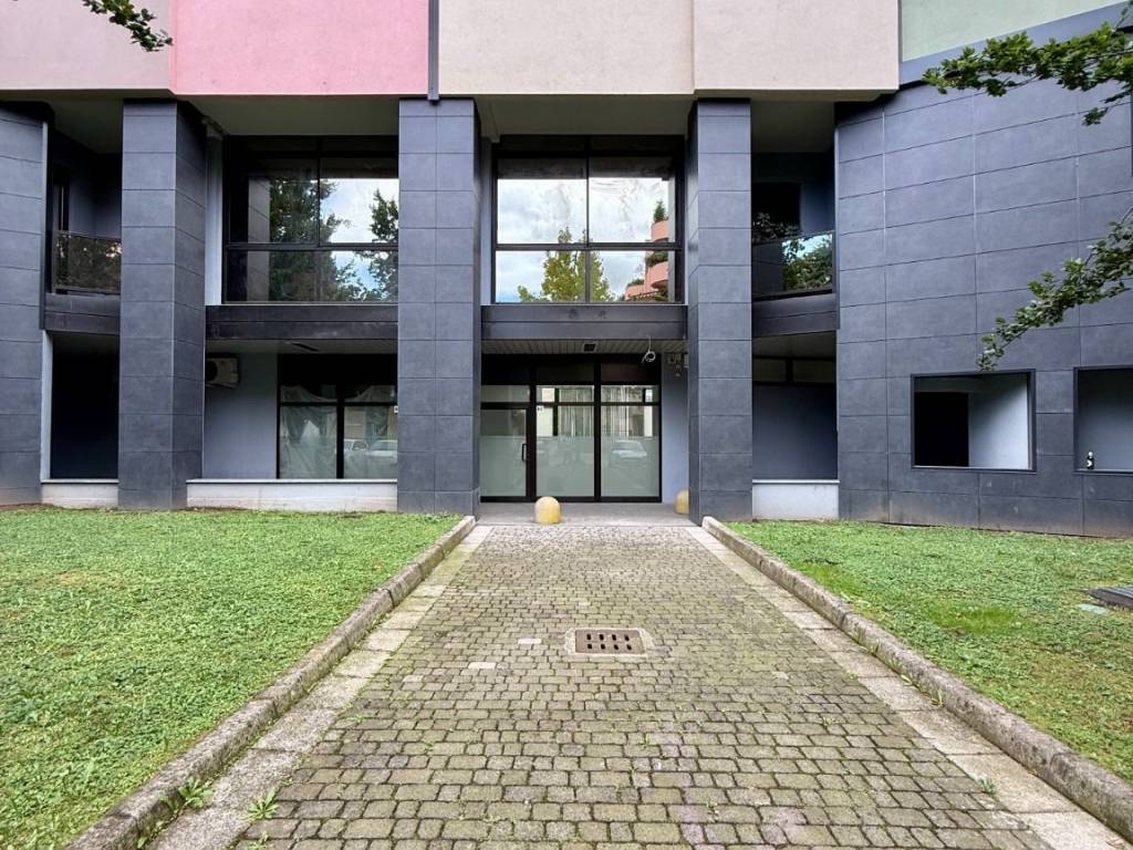 Immobile a Saronno in Via Gaudenzio Ferrari, 17 - Foto 2