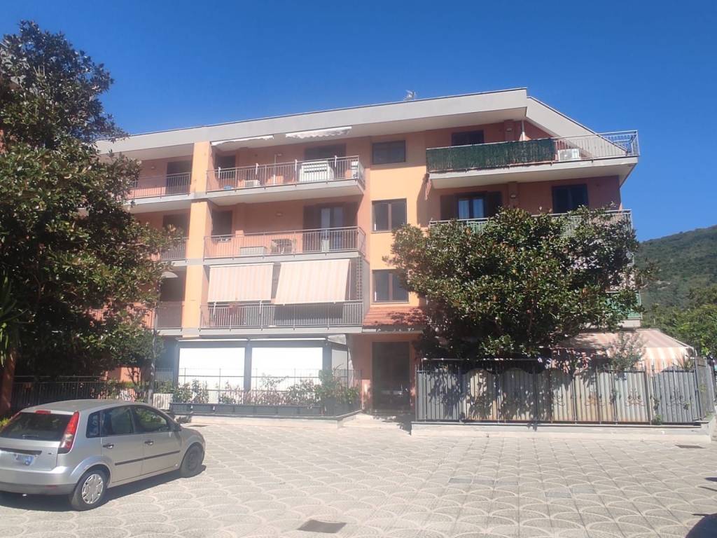 Appartamento a Sirignano in Via Michelangelo - Foto 2