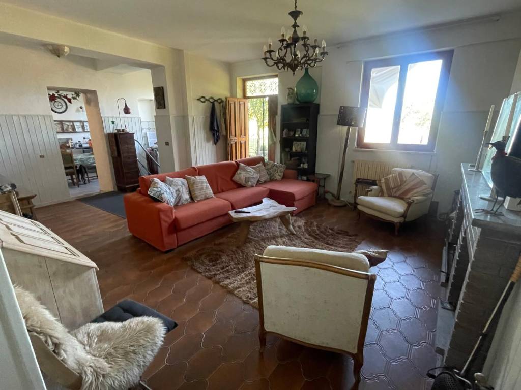 Casa indipendente a Greccio in Via San Francesco - Foto 5