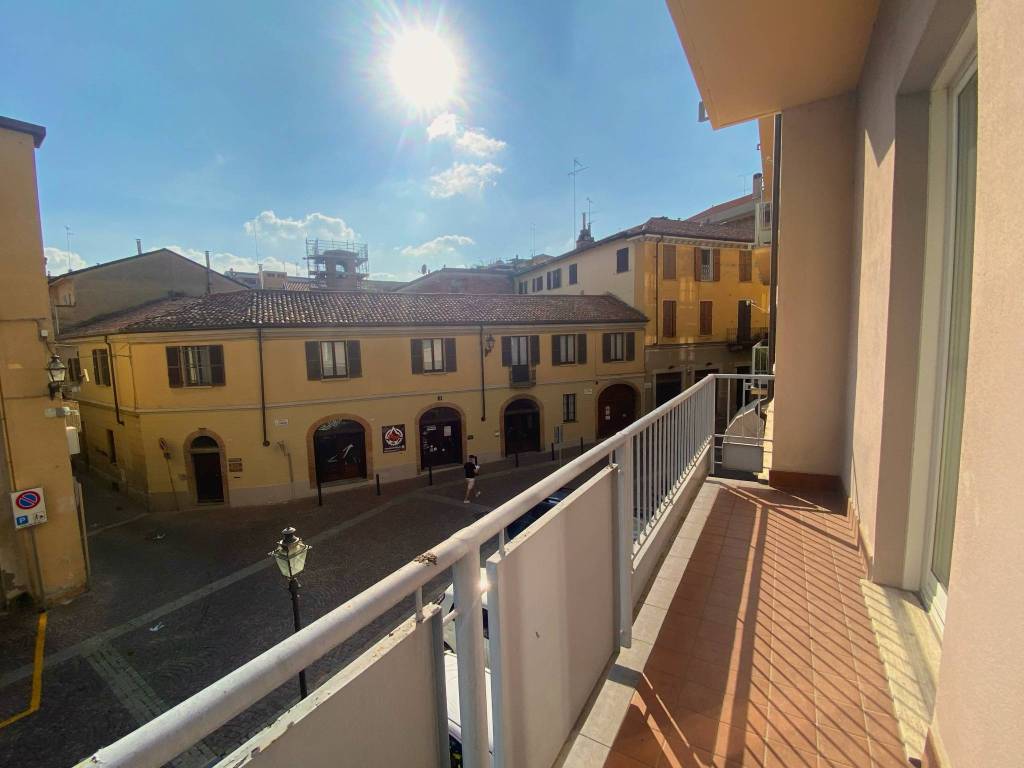 Appartamento a Tortona in Piazza San Simone - Foto 4
