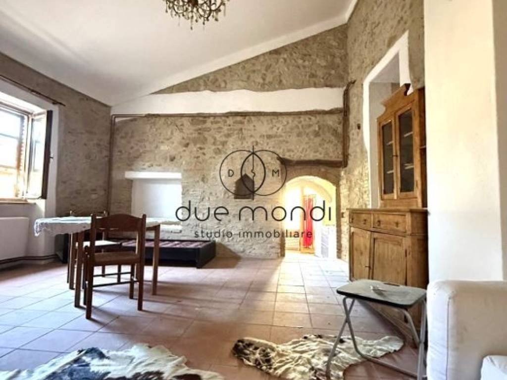 Appartamento a Spoleto in Frazione Uncinano - Foto 3