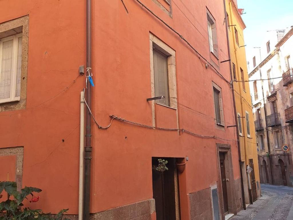 Appartamento a Bosa in Via Carmine - Foto 2