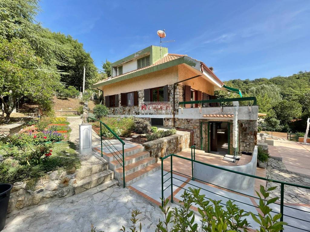 Villa a Tolfa in Via Giacomo Brodolini, 1 - Foto 2