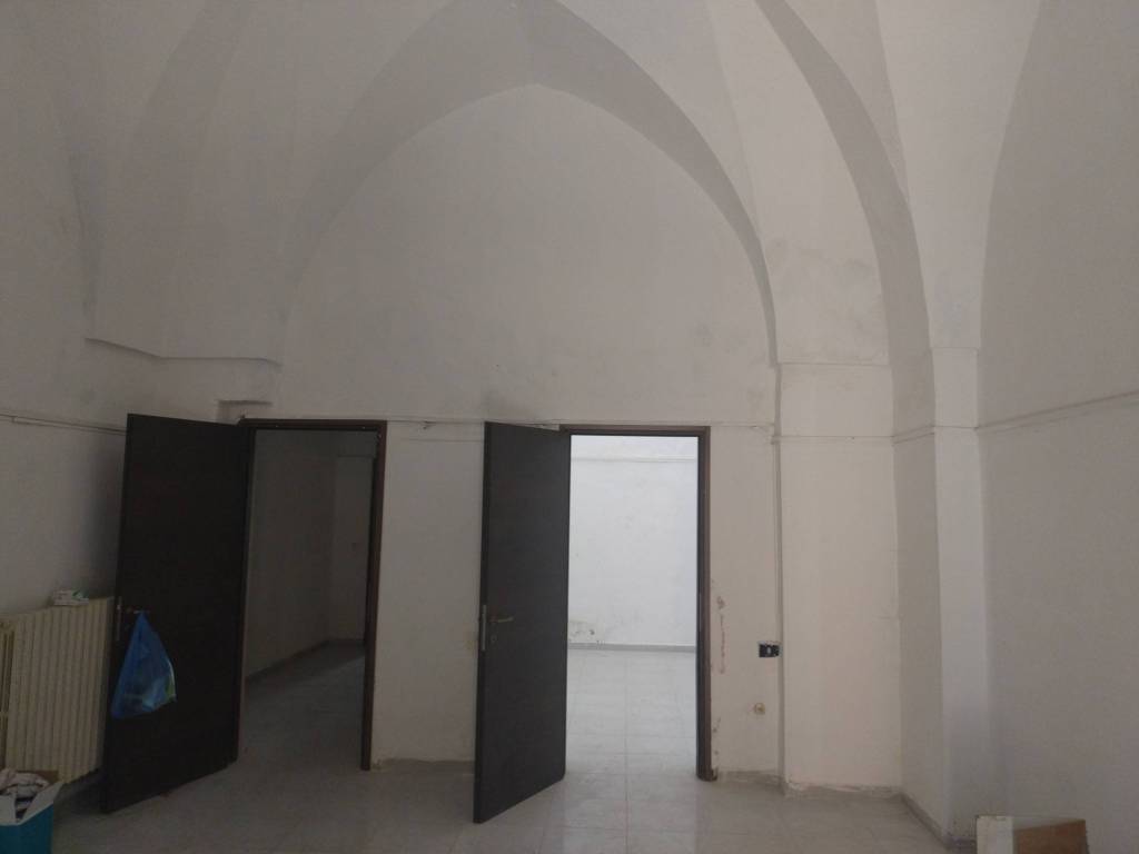 Appartamento a San donaci in Via Dante Alighieri, 7 - Foto 2