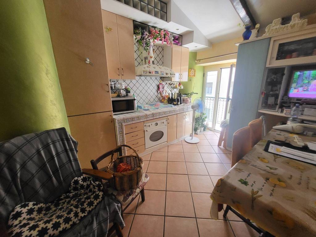 Appartamento a Salerno in Via Armando Diaz - Foto 5